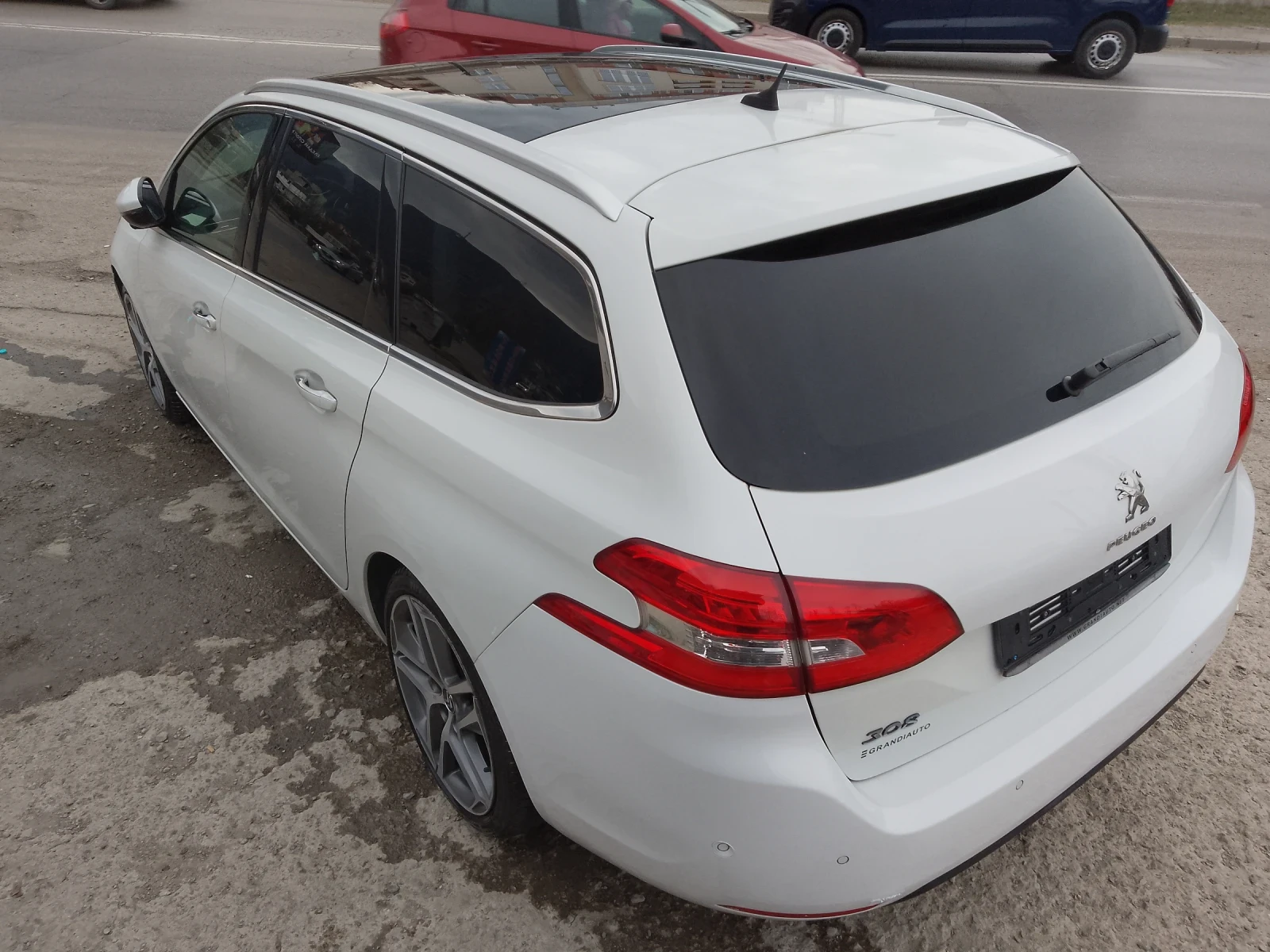 Peugeot 308 2.0HDI/ALLURE/ПАНОРАМА/FULL, снимка 7 - Автомобили и джипове - 53927563