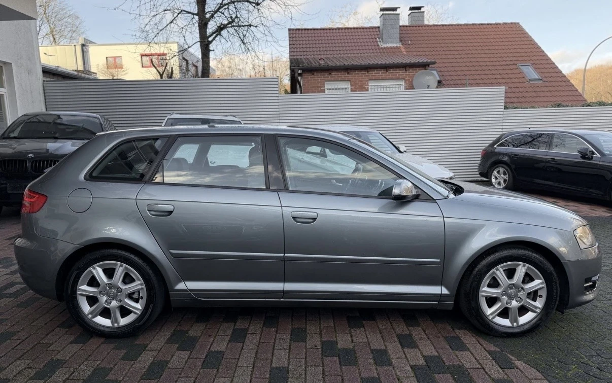 Audi A3 2.0TDI SPORTBACK , снимка 4 - Автомобили и джипове - 54009801