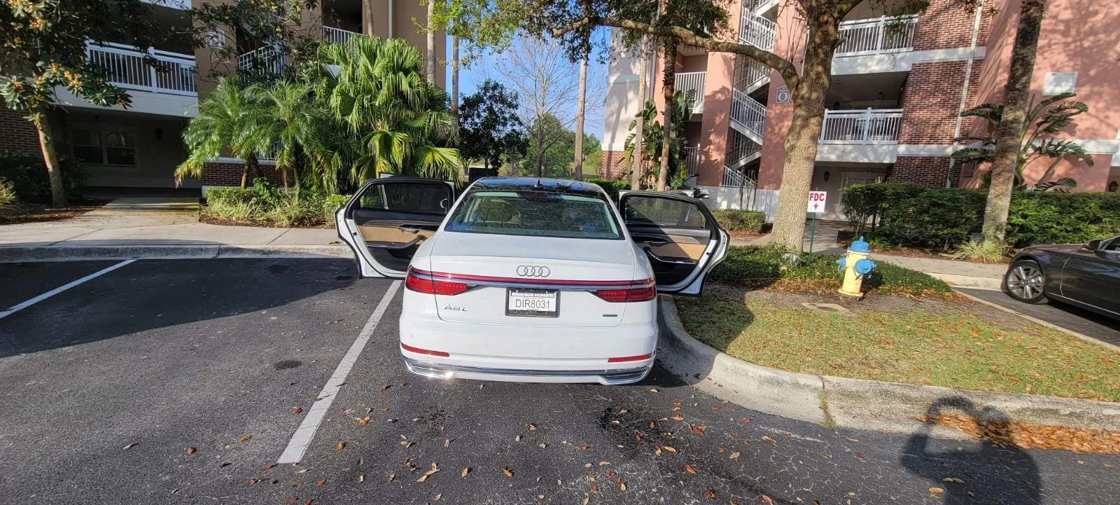 Audi A8, снимка 13 - Автомобили и джипове - 54029961