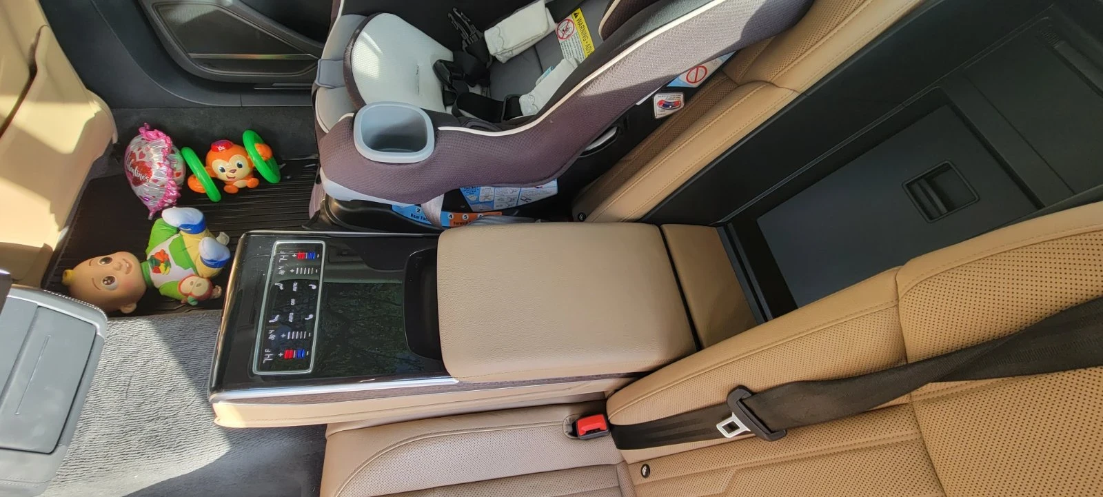 Audi A8, снимка 14 - Автомобили и джипове - 54029961