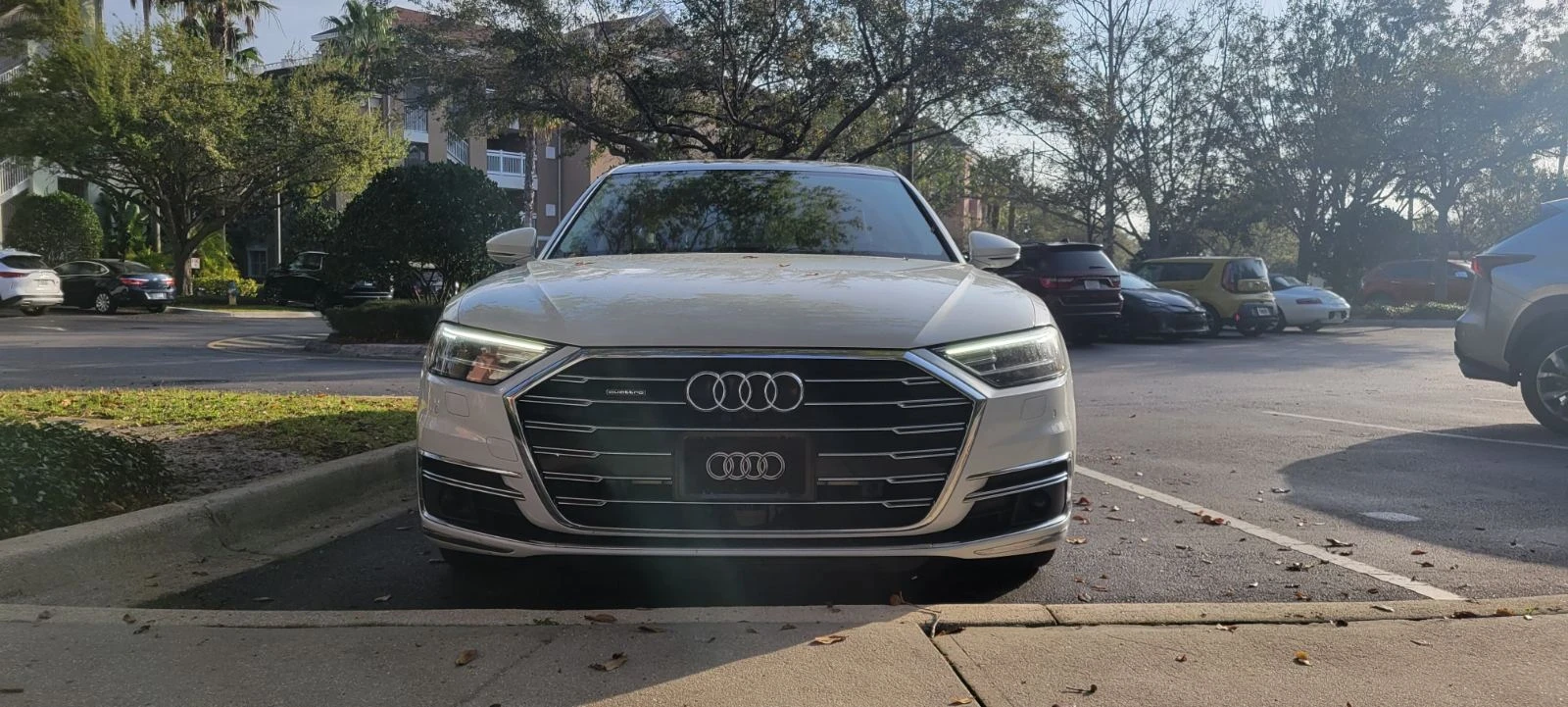 Audi A8, снимка 4 - Автомобили и джипове - 54029961