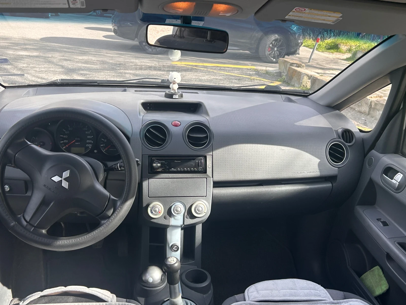 Mitsubishi Colt 1.3 i 94 к.с., снимка 8 - Автомобили и джипове - 54232960