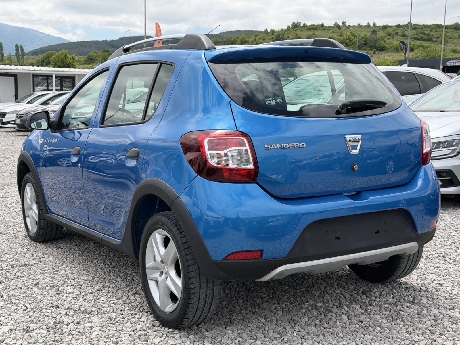 Dacia Sandero 1.5dCi STEPWAY / NAVI / 129000km / БЕЗ РЪЖДА, снимка 3 - Автомобили и джипове - 54607145