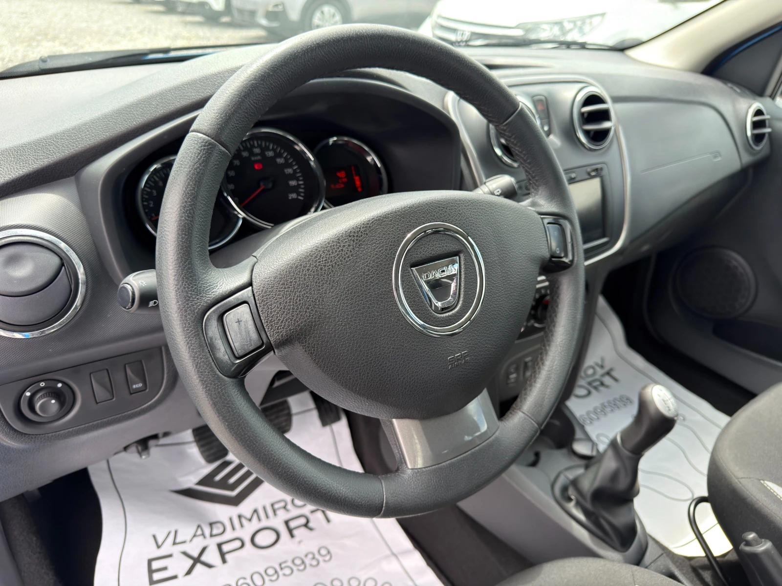 Dacia Sandero 1.5dCi STEPWAY / NAVI / 129000km / БЕЗ РЪЖДА, снимка 13 - Автомобили и джипове - 54607145