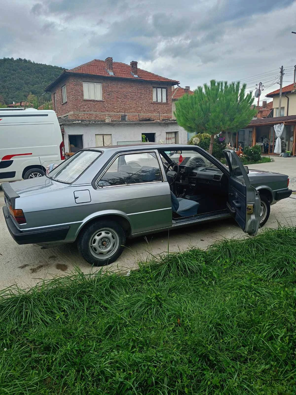 Audi 80, снимка 4 - Автомобили и джипове - 54639749