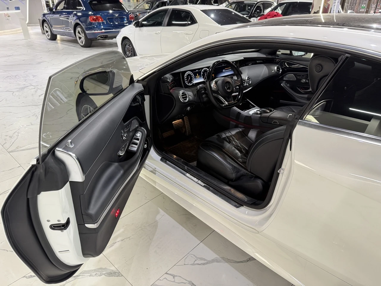 Mercedes-Benz S 550 ДИСТРОНИК * ОБДУХВАНЕ * ПАНОРАМА * BURMESTER, снимка 8 - Автомобили и джипове - 54663512