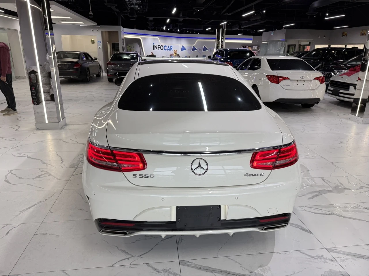 Mercedes-Benz S 550 ДИСТРОНИК * ОБДУХВАНЕ * ПАНОРАМА * BURMESTER, снимка 4 - Автомобили и джипове - 54663512