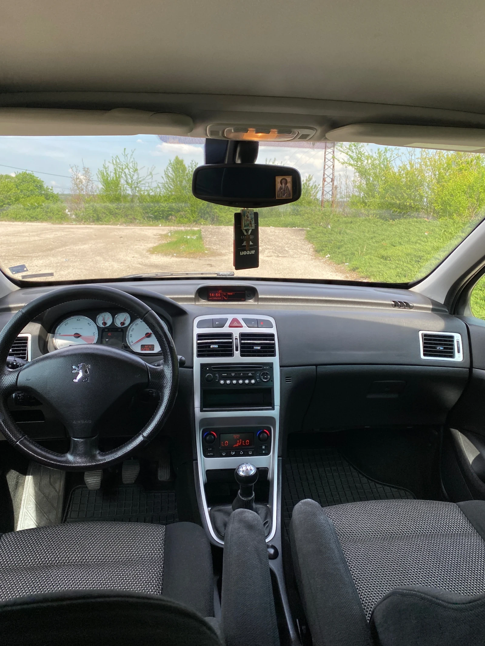 Peugeot 307 1.6 HDI, снимка 10 - Автомобили и джипове - 54693420