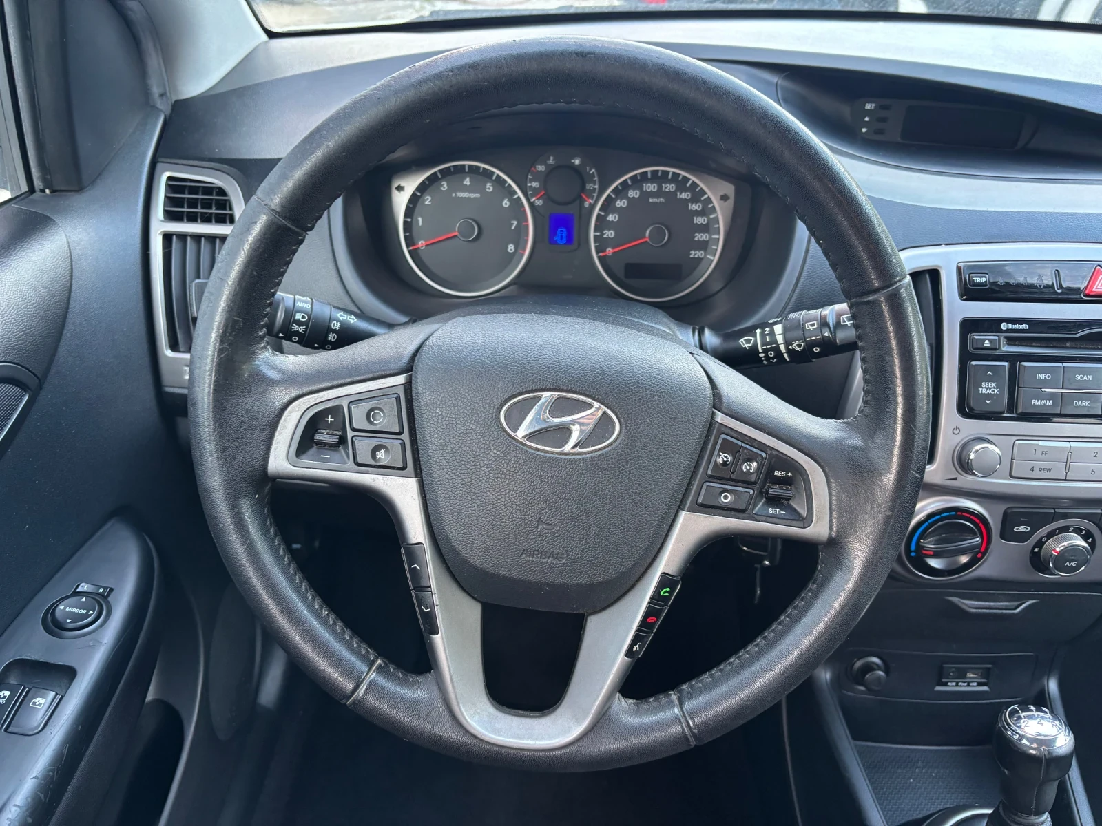 Hyundai I20 1.25i 85к.с., снимка 13 - Автомобили и джипове - 55397084