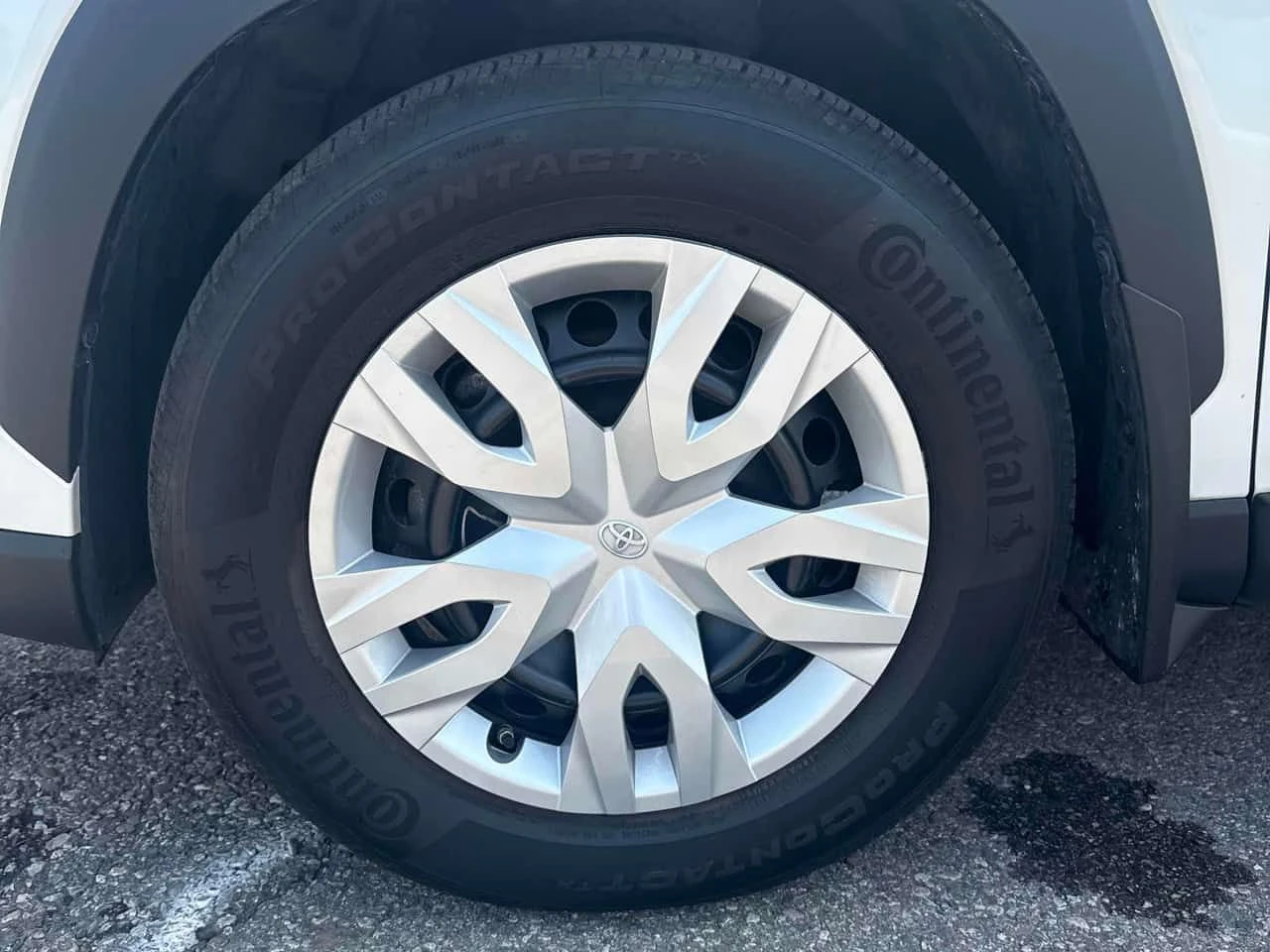 Toyota Corolla Cross * L * CARFAX * ОПЦИЯ ЗА ФИНАНСИРАНЕ, снимка 7 - Автомобили и джипове - 55614312