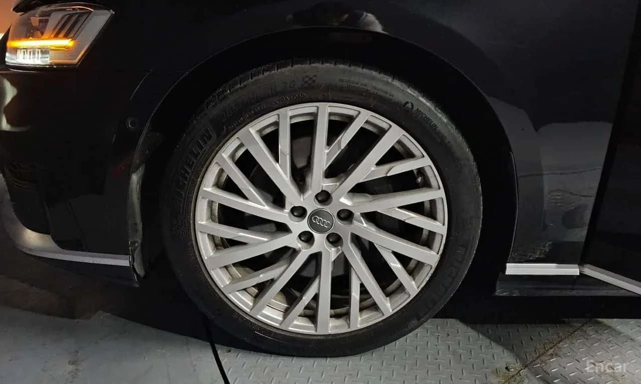 Audi A8 * 55 TFSI Quattro LWB * КРАЙНА ЦЕНА ДО БЪЛГАРИЯ, снимка 5 - Автомобили и джипове - 55703793
