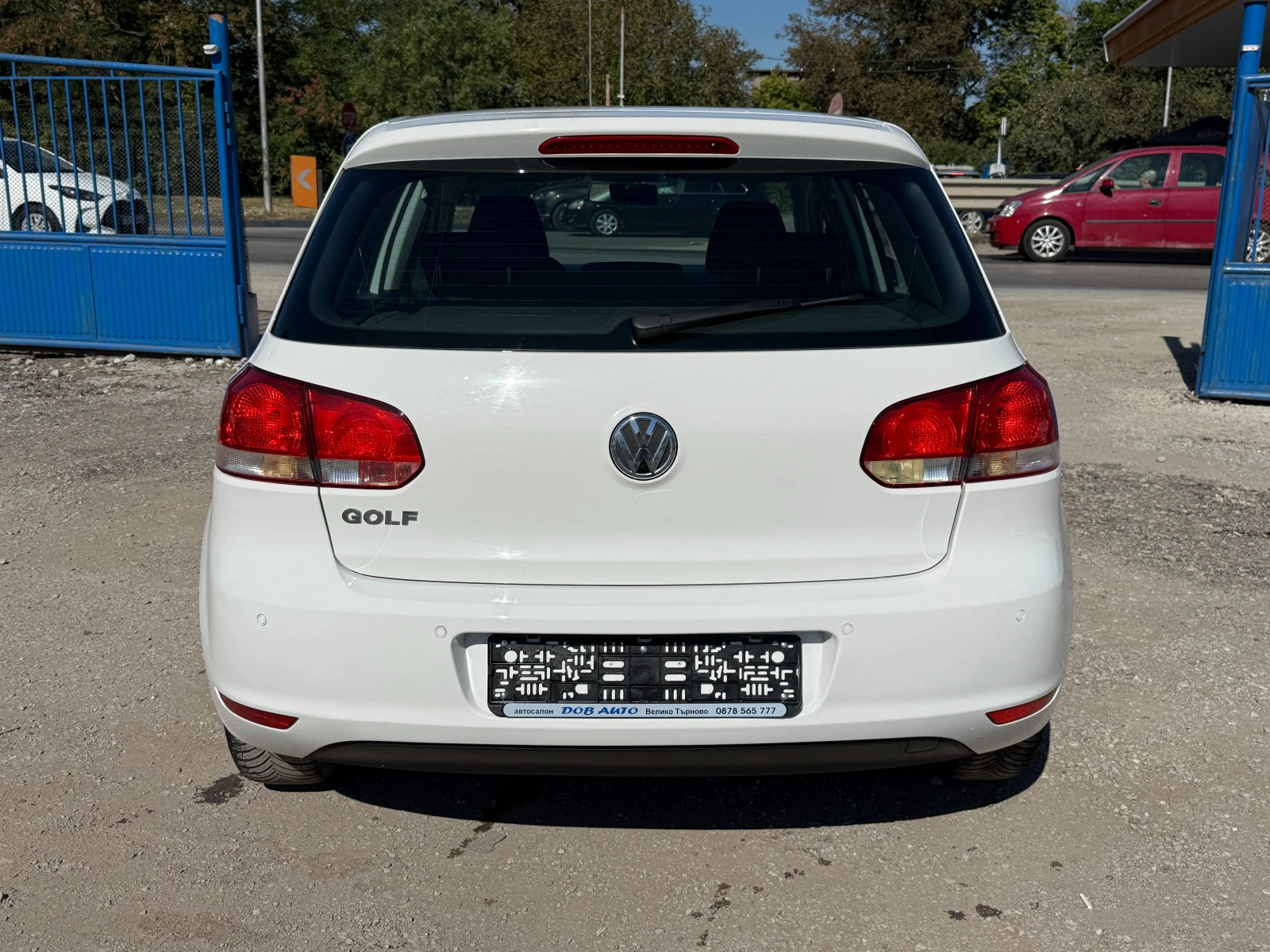 VW Golf 1.4i-Нави-Car Play Android Auto-Парктроник-клима, снимка 5 - Автомобили и джипове - 55715739