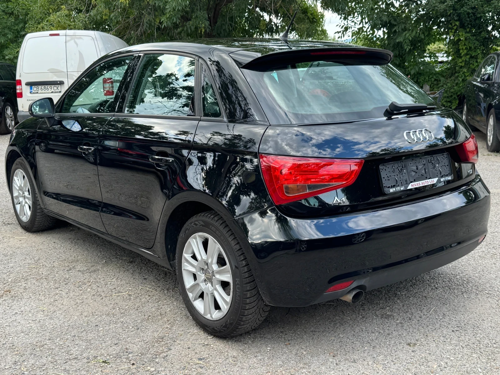 Audi A1 1.6TDI-90кс.!, снимка 4 - Автомобили и джипове - 55932088