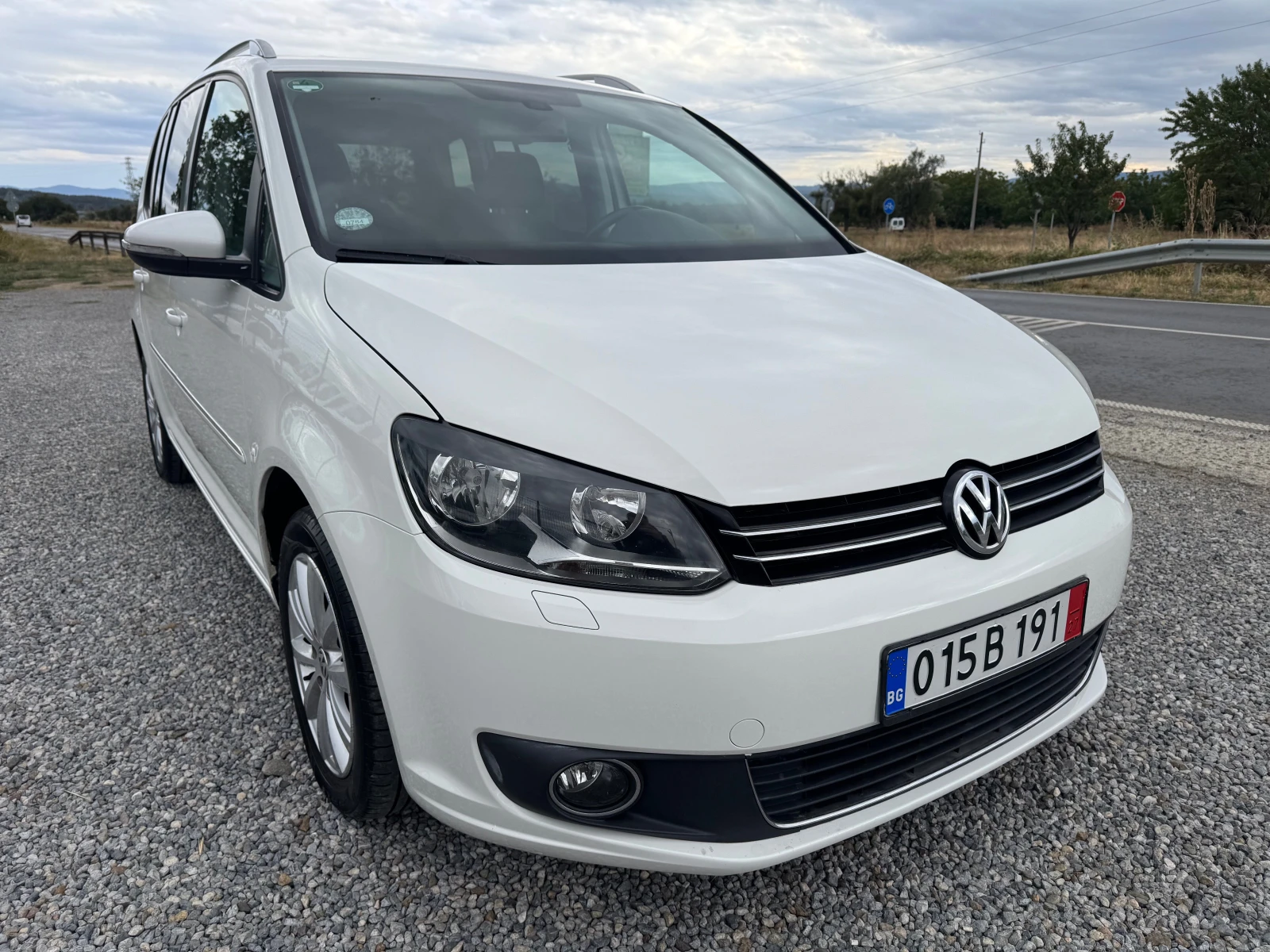 VW Touran 2.0TDI* Германия* Панорама* Топ* 6ск* 140кс* , снимка 6 - Автомобили и джипове - 56182202