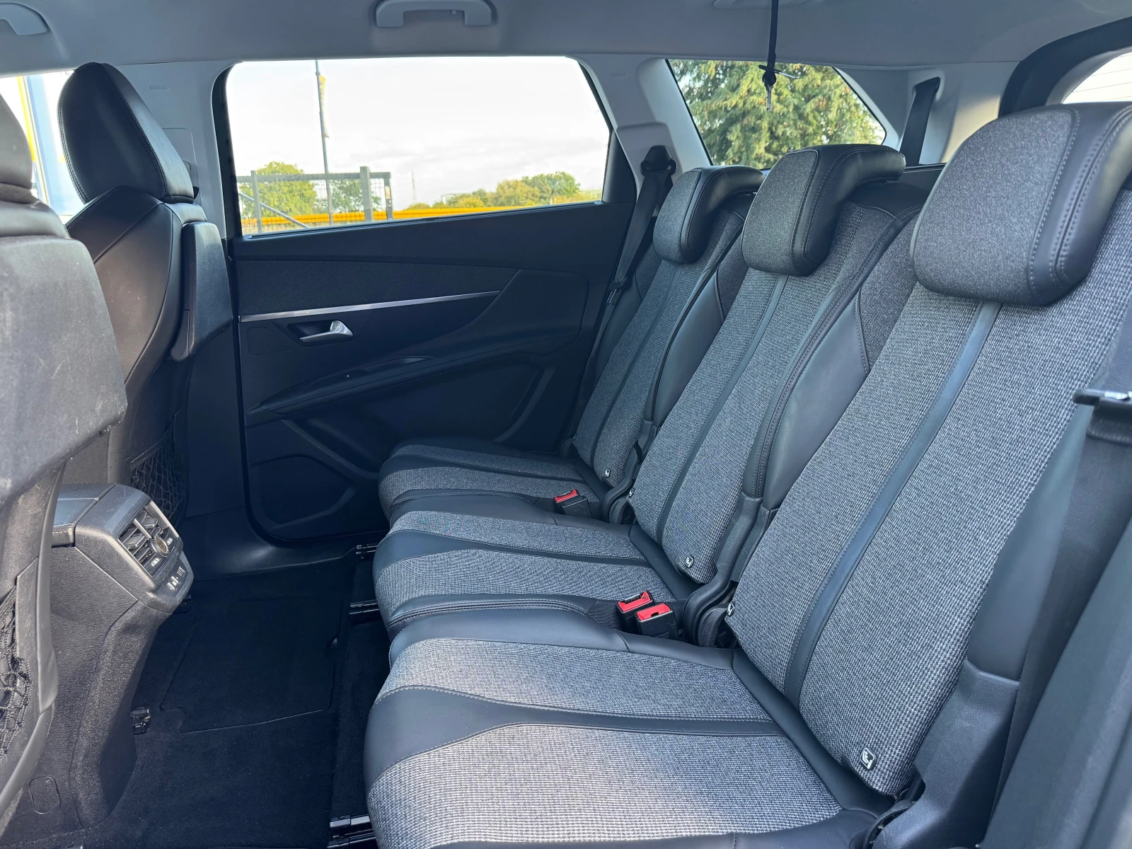 Peugeot 5008 Allure 1.6D 120kc ������� | Mobile.bg � ����������� 10