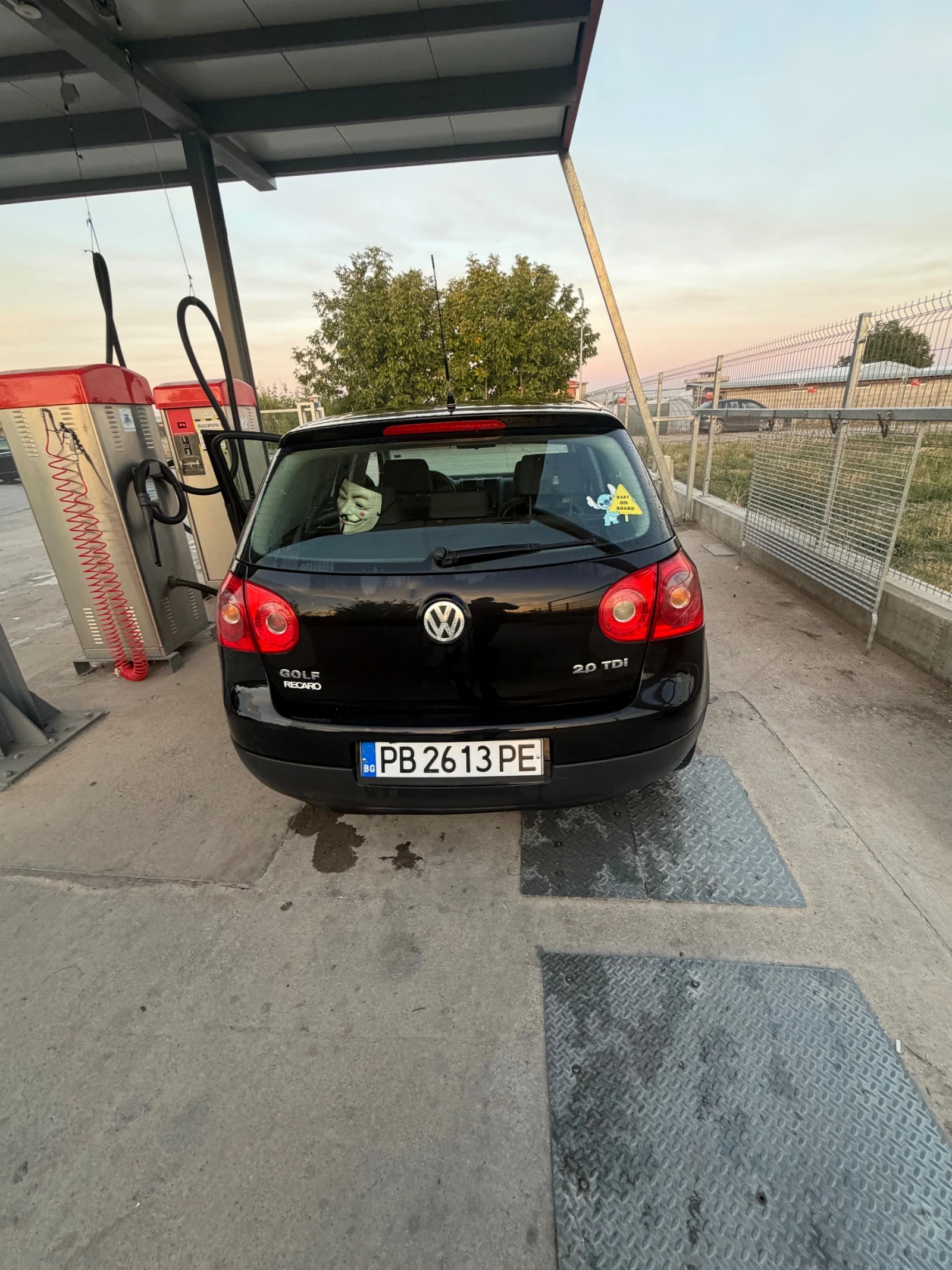 VW Golf 2.0tdi, снимка 2 - Автомобили и джипове - 56584359
