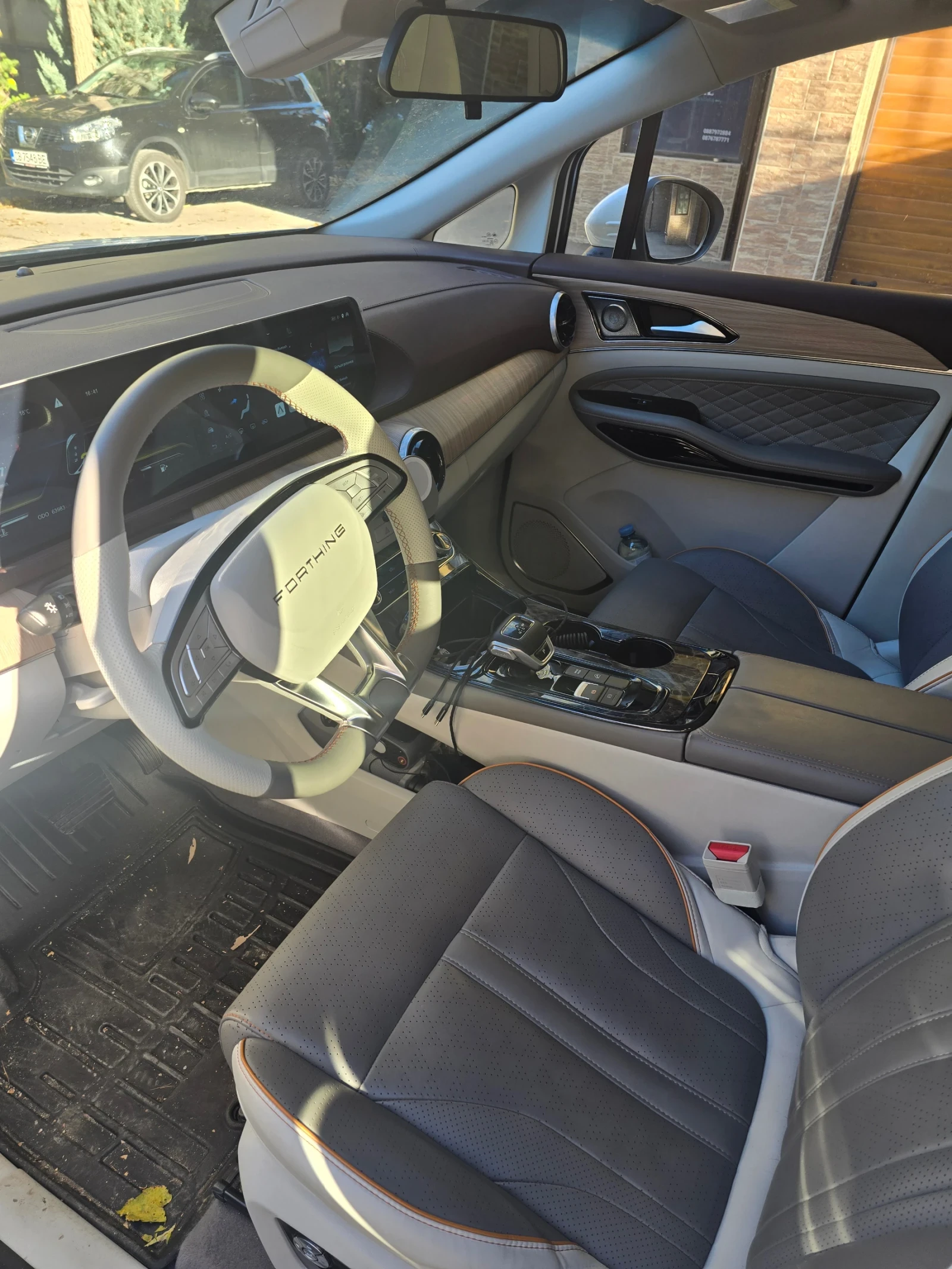 DONGFENG M4-YACHT, снимка 2 - Автомобили и джипове - 56684581