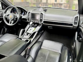 Porsche Cayenne GTS* Обдухване* Панорама* Подгрев* Chrono* FULLMAX, снимка 12