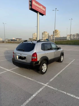 Hyundai Tucson 2.0 CRDI 4x4 климатик , снимка 5