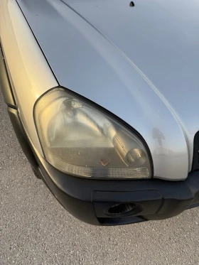 Hyundai Tucson 2.0 CRDI 4x4 климатик , снимка 17