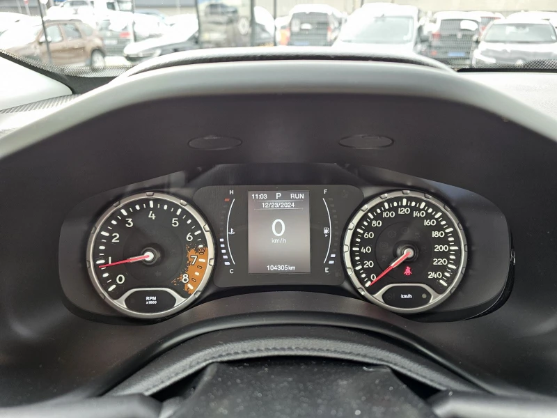 Jeep Renegade 2.4, снимка 8 - Автомобили и джипове - 48480710