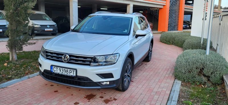 VW Tiguan, снимка 2 - Автомобили и джипове - 49008956