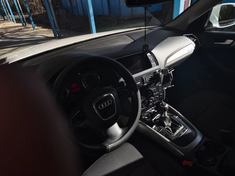 Audi Q5, снимка 5 - Автомобили и джипове - 53085230
