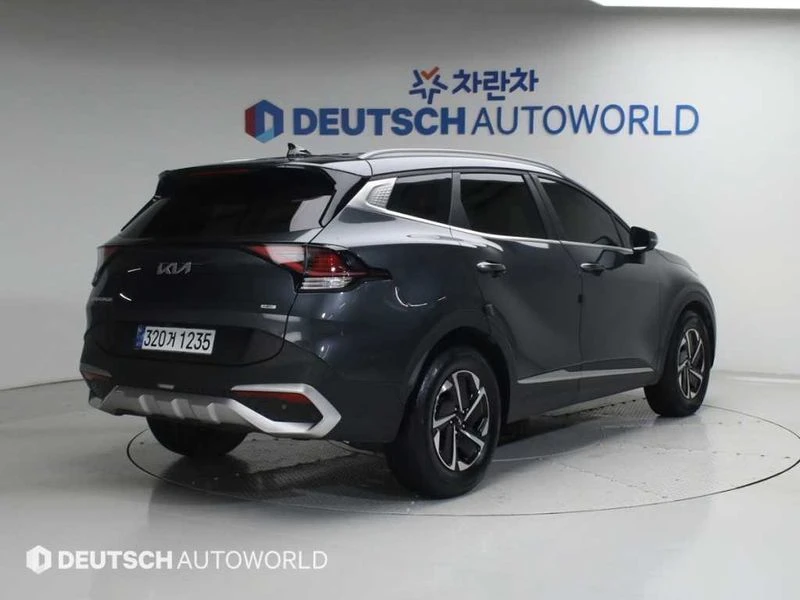 Kia Sportage Prestige 2WD| 178к.с.| ВКЛ.ТЕХНОТЕСТ, снимка 2 - Автомобили и джипове - 55624598