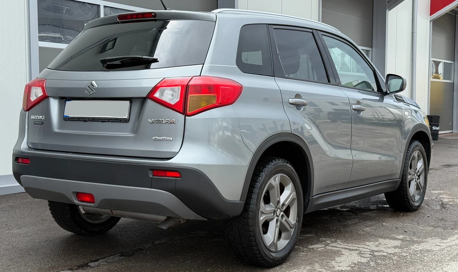 Suzuki Vitara 4x4 1.6i All Grip - изображение 4