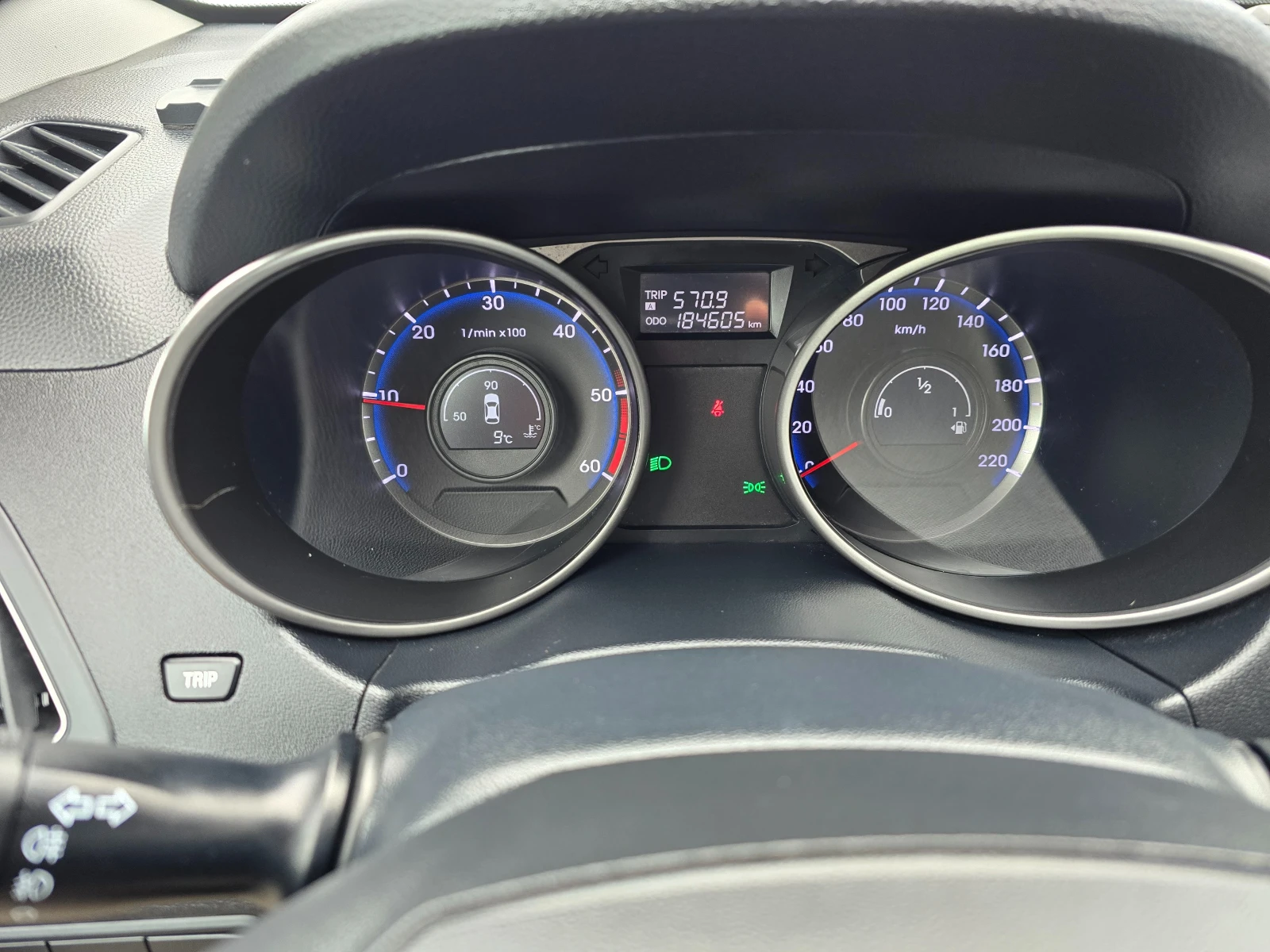 Hyundai IX35 1.7CRDi-TOP - изображение 9