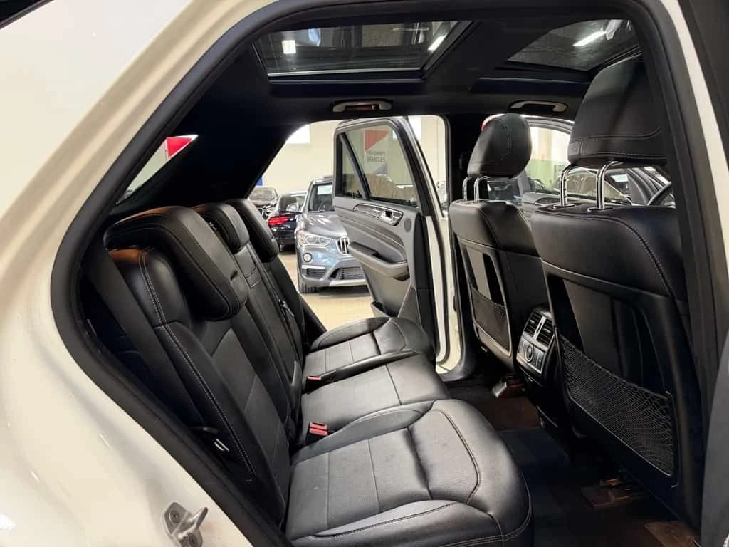 Mercedes-Benz ML 350 * 4MATIC 350 BlueTEC AMG PACKAGE * 360 CA * , снимка 12 - Автомобили и джипове - 53735628