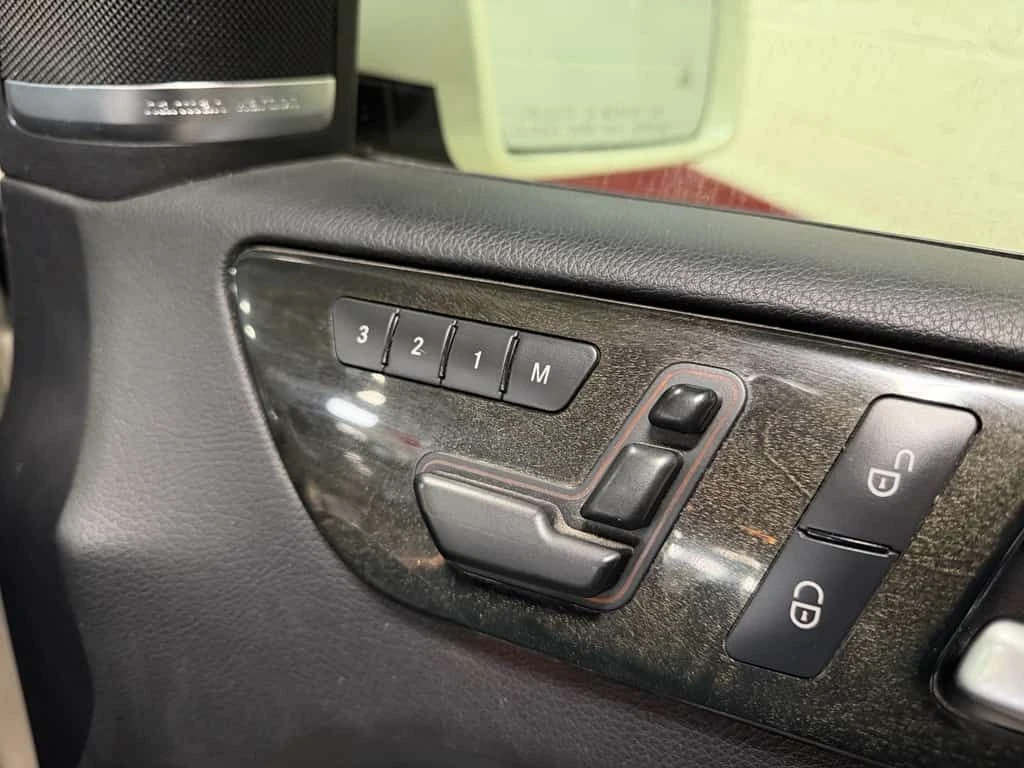 Mercedes-Benz ML 350 * 4MATIC 350 BlueTEC AMG PACKAGE * 360 CA * , снимка 15 - Автомобили и джипове - 53735628