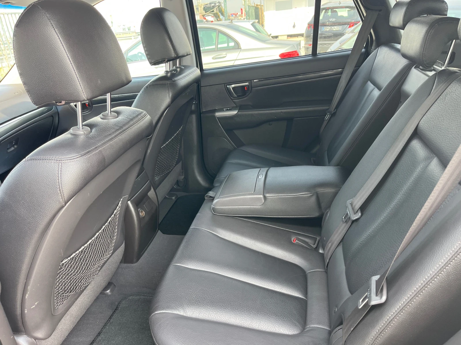 Hyundai Santa fe 2.2 CRDi Face 4x4 197кс, снимка 10 - Автомобили и джипове - 53875756