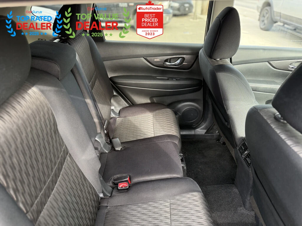 Nissan Rogue S| BACK UP CAMERA | HEATED SEATS/CARFAX/, снимка 7 - Автомобили и джипове - 53997598