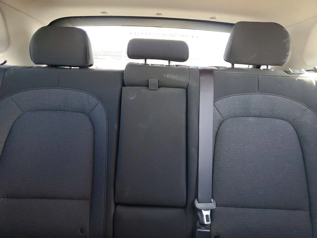 Hyundai Kona Se, снимка 10 - Автомобили и джипове - 54093911