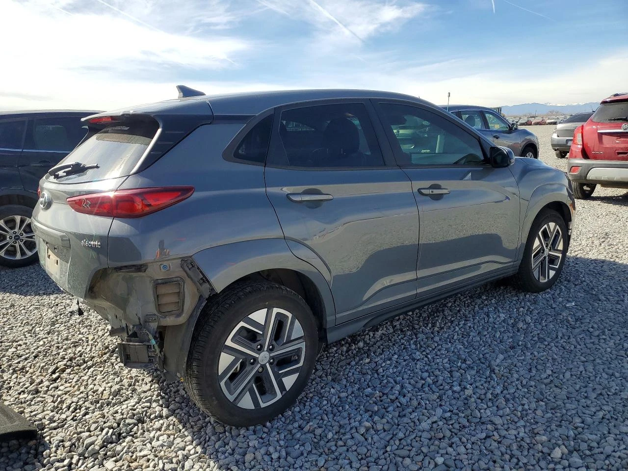 Hyundai Kona Se, снимка 3 - Автомобили и джипове - 54093911