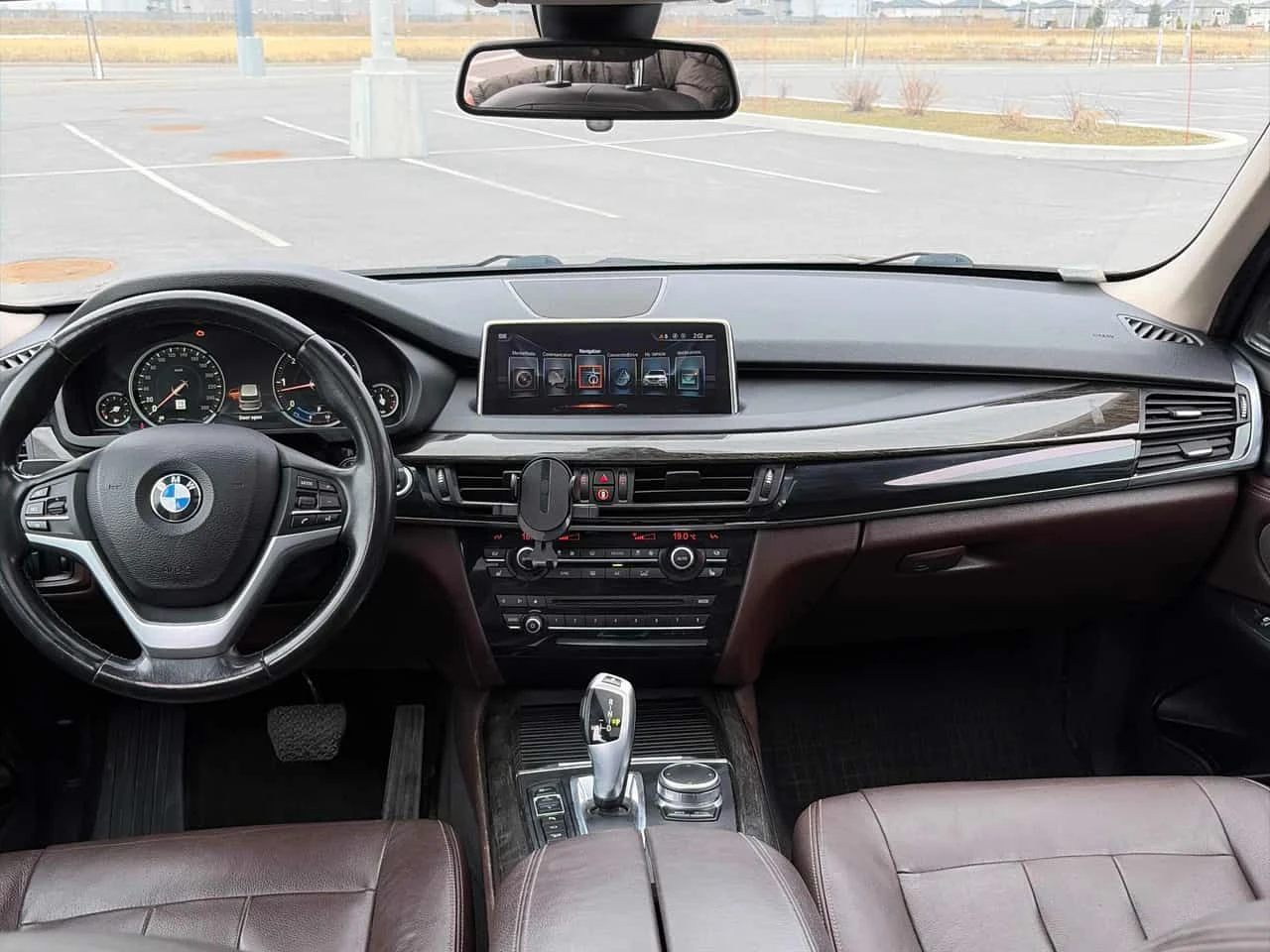 BMW X5 XDRIVE35D * 360 КАМЕРА* ПОДГРЕВИ * ПАНОРАМА* , снимка 16 - Автомобили и джипове - 54335269