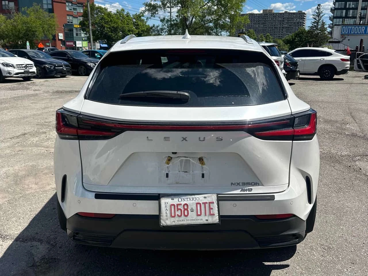 Lexus NX 350h ОБДУХВАНЕ * ПАНО * KEYLESS * АВТОКРЕДИТ, снимка 4 - Автомобили и джипове - 55049444