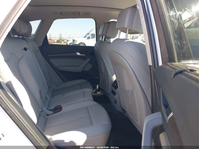 Audi Q5 55 TFSI E S Line АвтоКредит  ЦЕНА ДО БГ, снимка 12 - Автомобили и джипове - 55533007