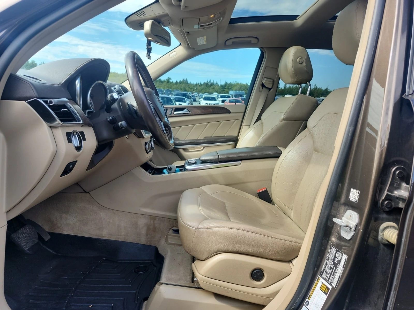 Mercedes-Benz GL 350 D * AMG * 7 МЕСТЕН * CARFAX * , снимка 3 - Автомобили и джипове - 56080011