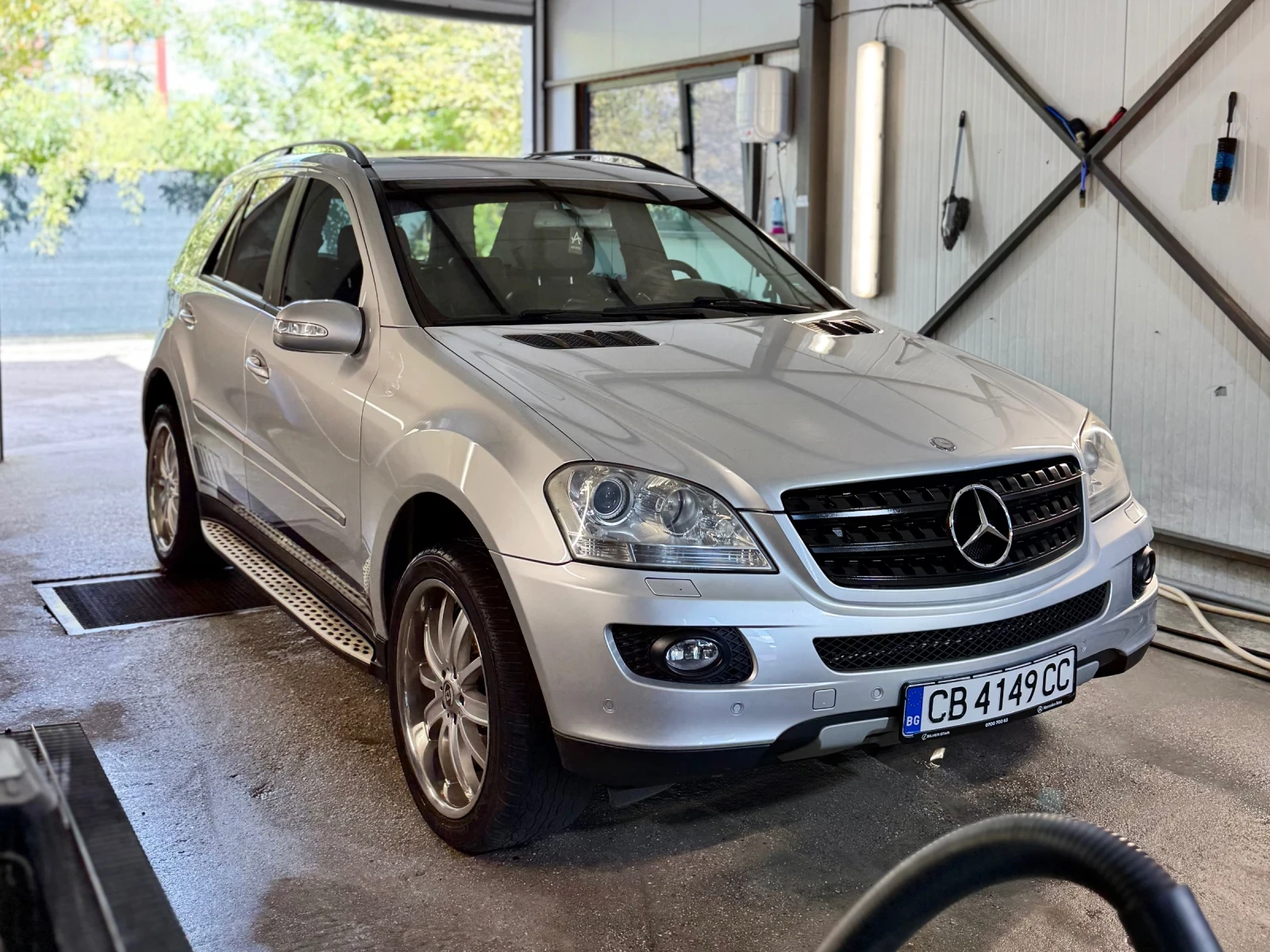 Mercedes-Benz ML 350 Газ* Carplay* Амбиентно