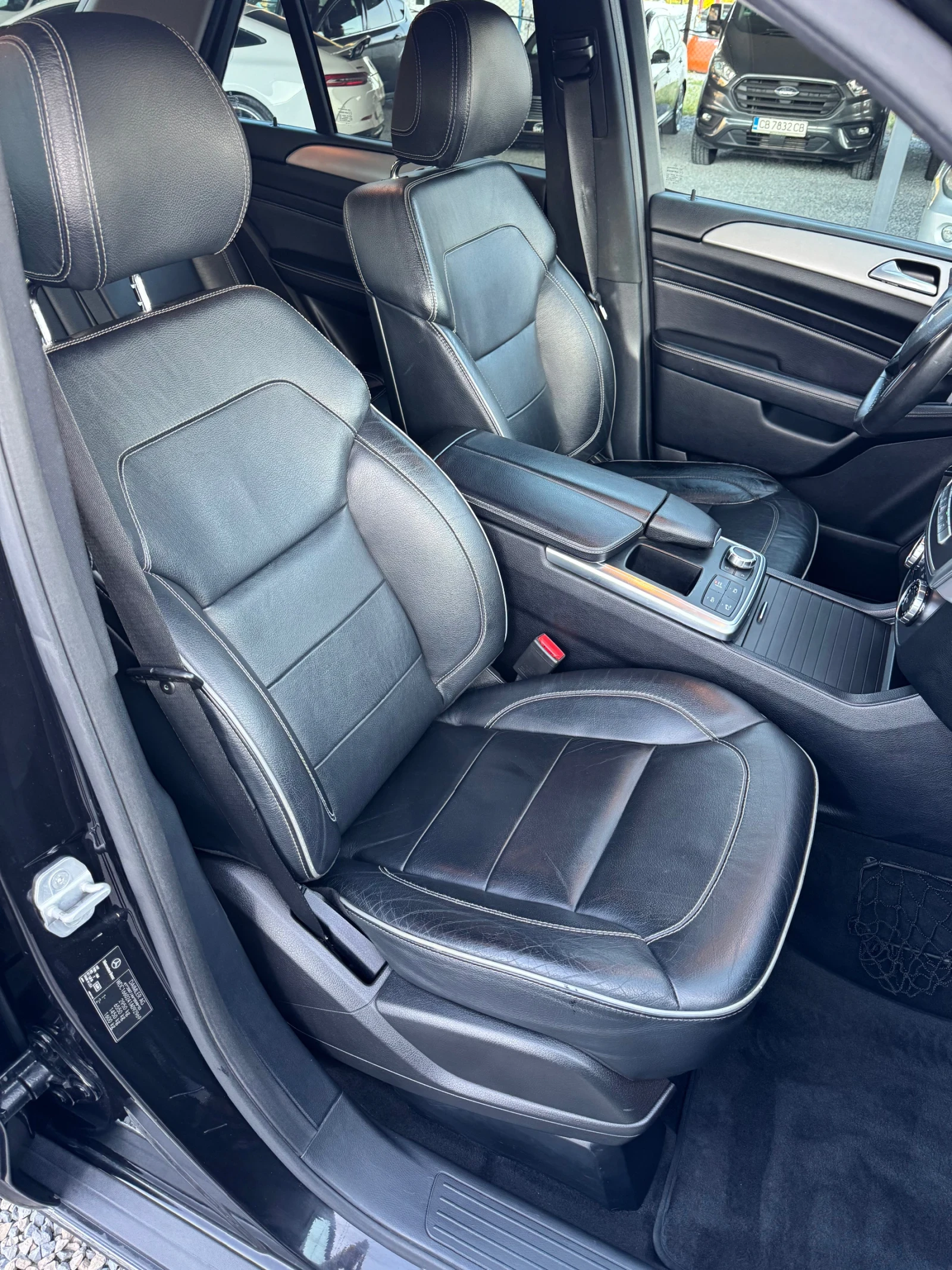 Mercedes-Benz ML 350, снимка 15 - Автомобили и джипове - 56304971