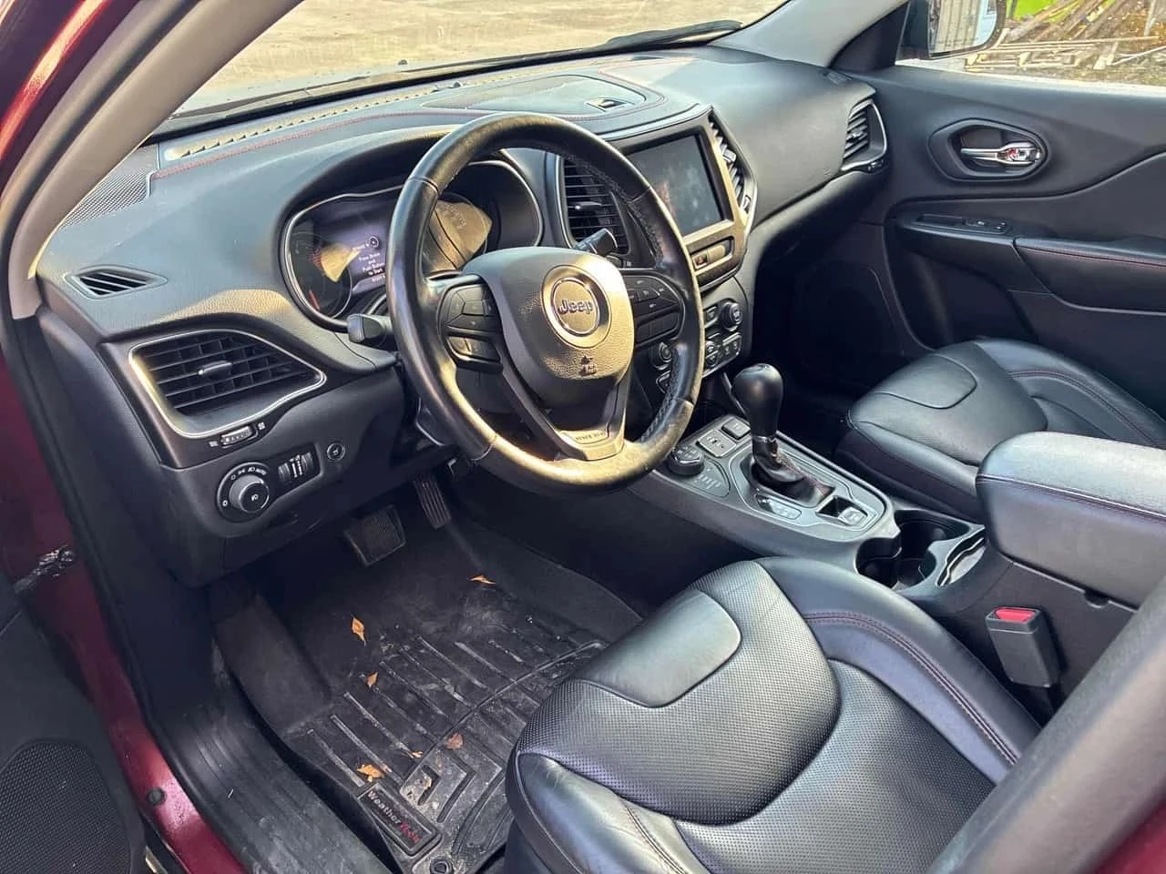 Jeep Cherokee, снимка 5 - Автомобили и джипове - 56732235