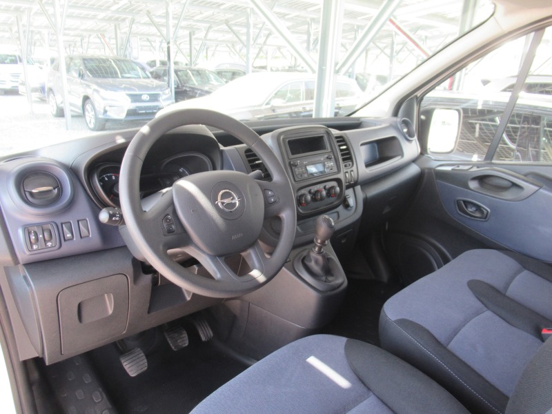 Opel Vivaro 1.6DCI 120ps 6ск * ТОВАРЕН* ПЕРФЕКТЕН* , снимка 10 - Бусове и автобуси - 46362560