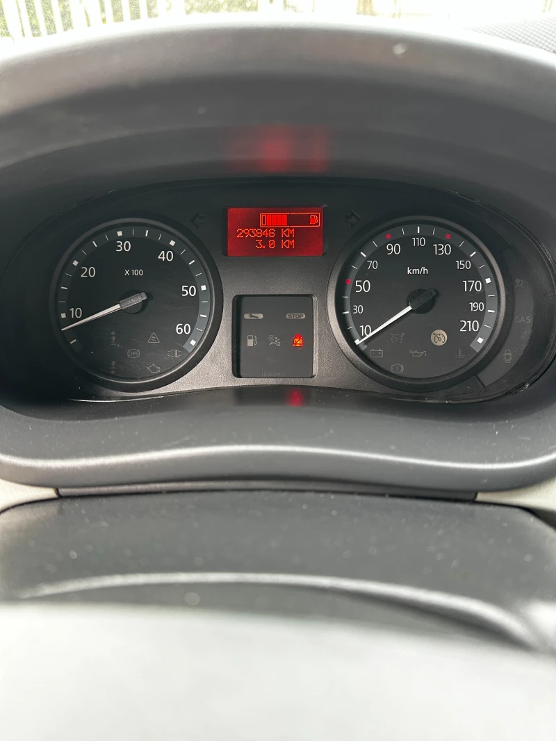 Renault Trafic, снимка 5 - Бусове и автобуси - 52507887