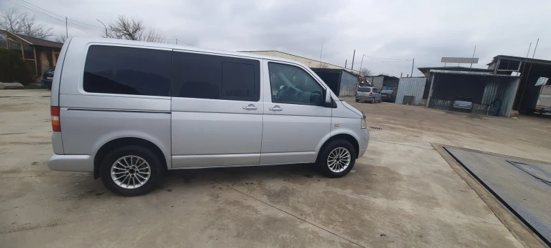 VW T5 Caravele, снимка 4 - Бусове и автобуси - 53449811