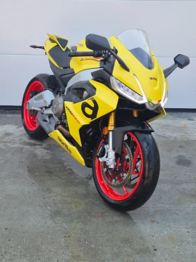 ������ Aprilia Rs