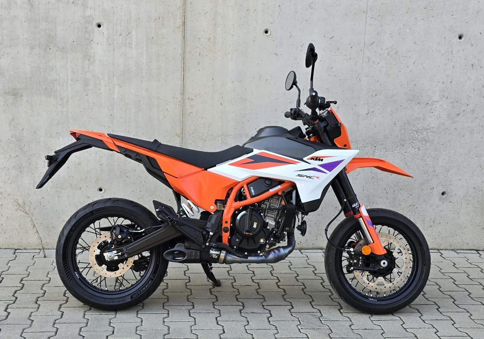 Ktm SMC R 390 - изображение 2