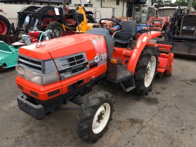 Трактор Kubota GL23, снимка 1 - Селскостопанска техника - 46640949