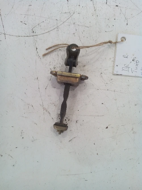 Панта врата за Нисан Алмера Тино (ограничителна предна дясня)